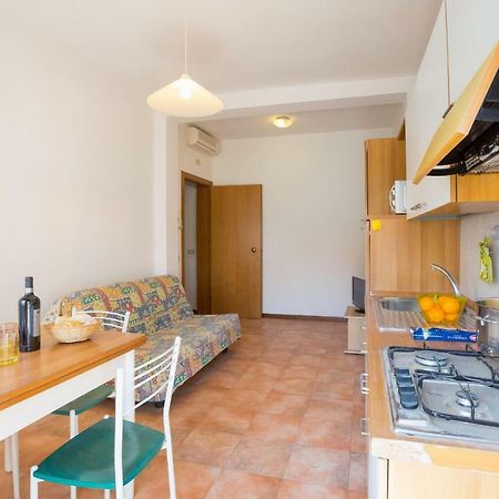 Residence Cristallo Caorle Buitenkant foto